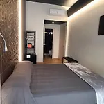 Myo Charming House
