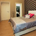 Vakantiehuis Myo Charming House *