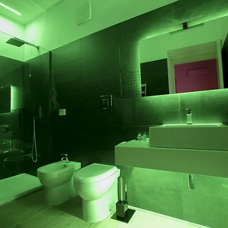 Myo Charming House *